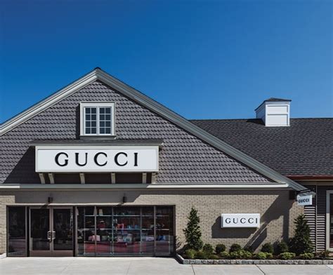 gucci outlet new york|gucci woodbury common premium outlets.